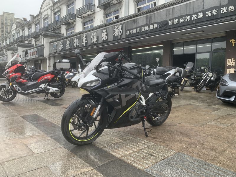 二手春风250SR
