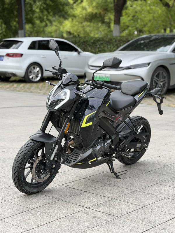 二手贝纳利小迅龙 BN150S