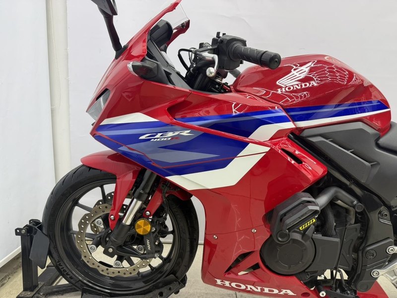 二手本田CBR400R