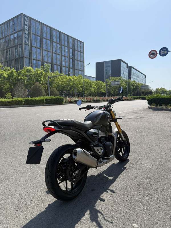 二手凯旋Speed 400