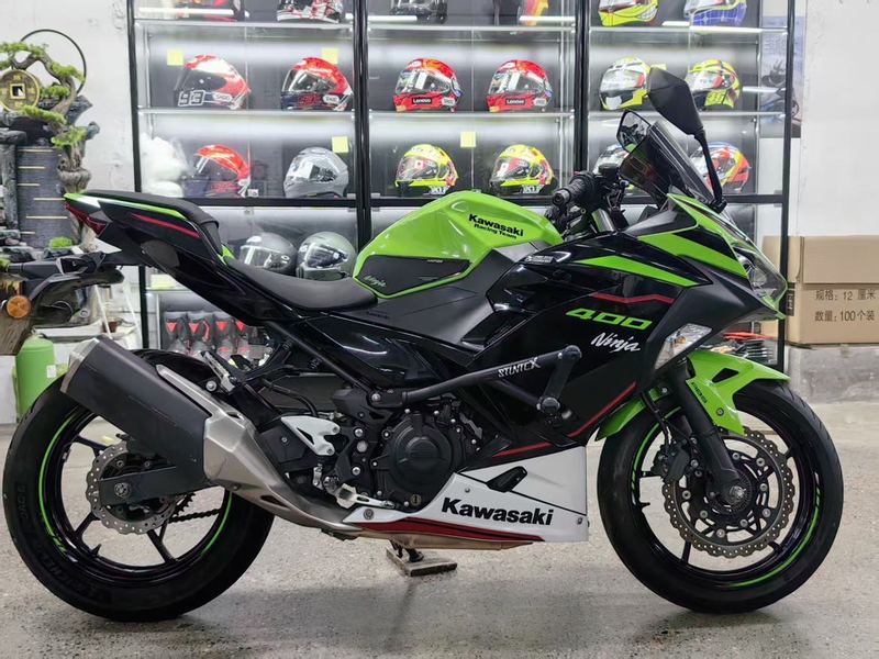 二手川崎Ninja 400