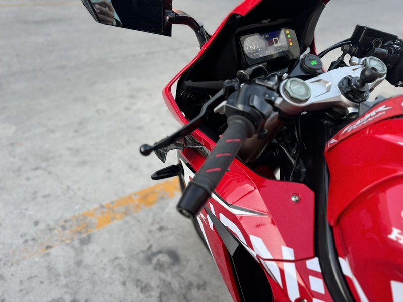 二手本田CBR650R