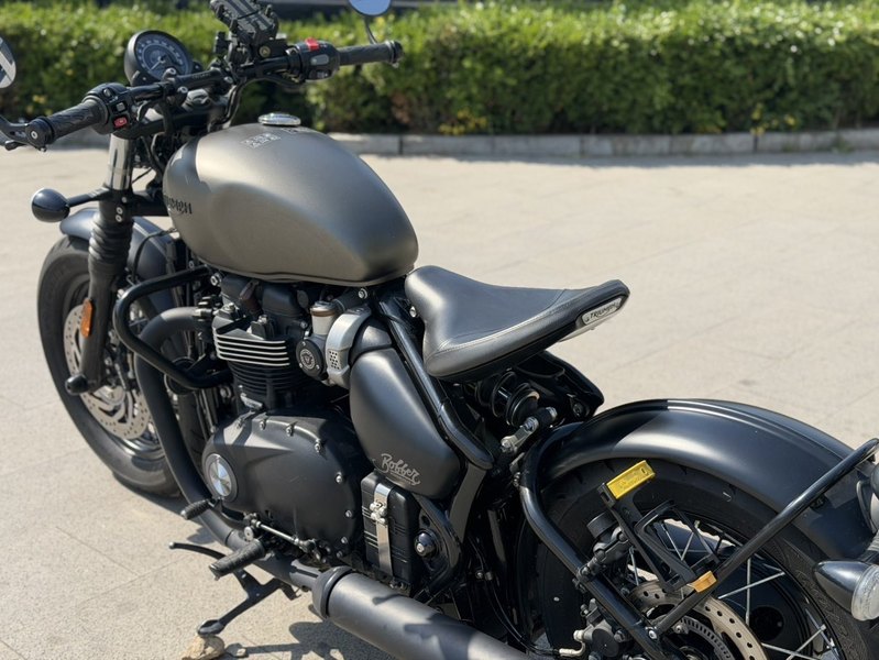 二手凯旋Bonneville Bobber
