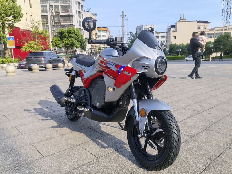二手QJMOTOR小飞侠