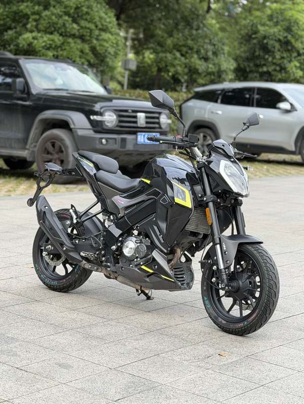 二手贝纳利小迅龙 BN150S