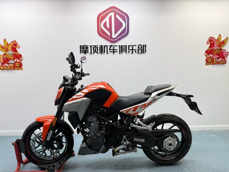 二手凯越Cobra 321R