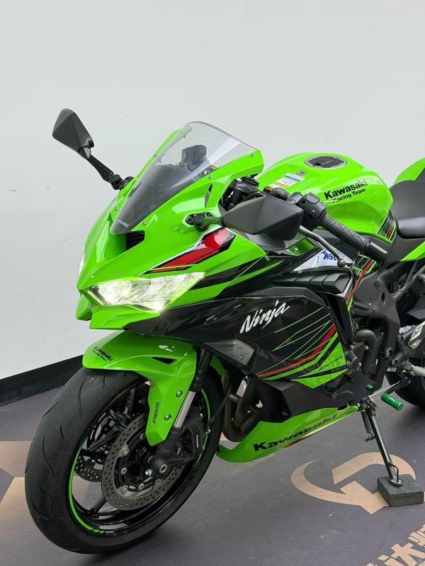 二手川崎ZX-4R