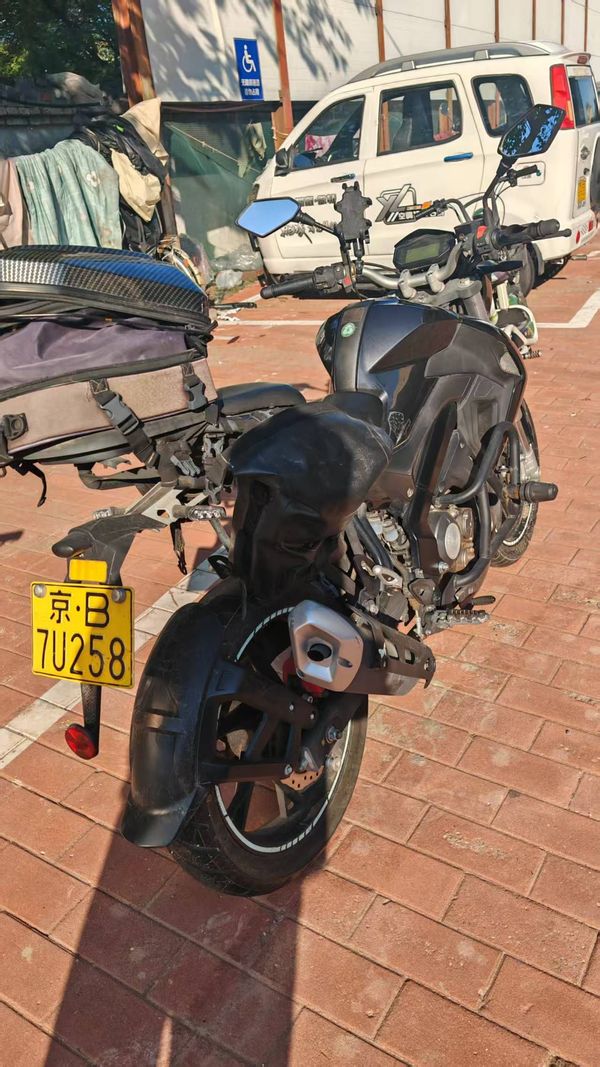 二手贝纳利小迅龙 BN150S