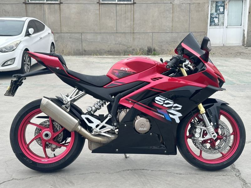 二手张雪机车500RR