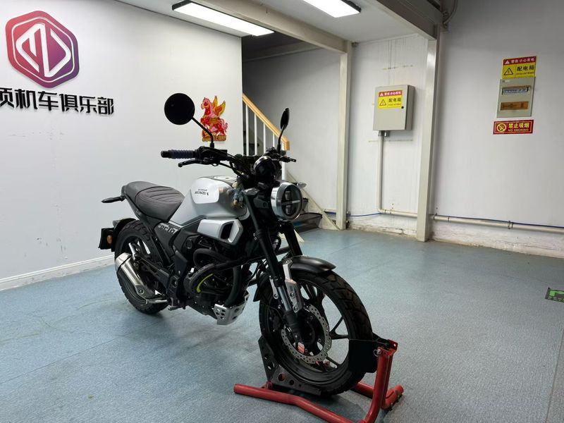 二手新大洲本田CBF190TR