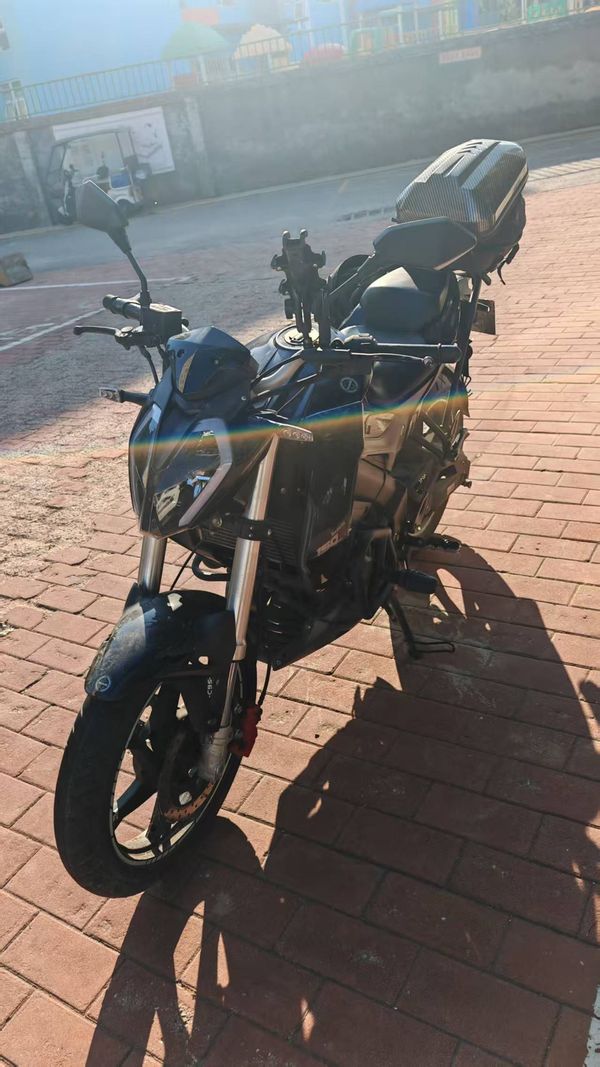 二手贝纳利小迅龙 BN150S