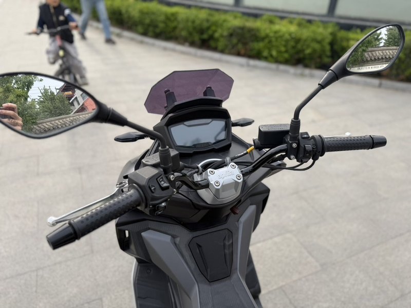二手阿普利亚SR GT 200