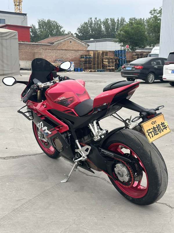 二手张雪机车500RR