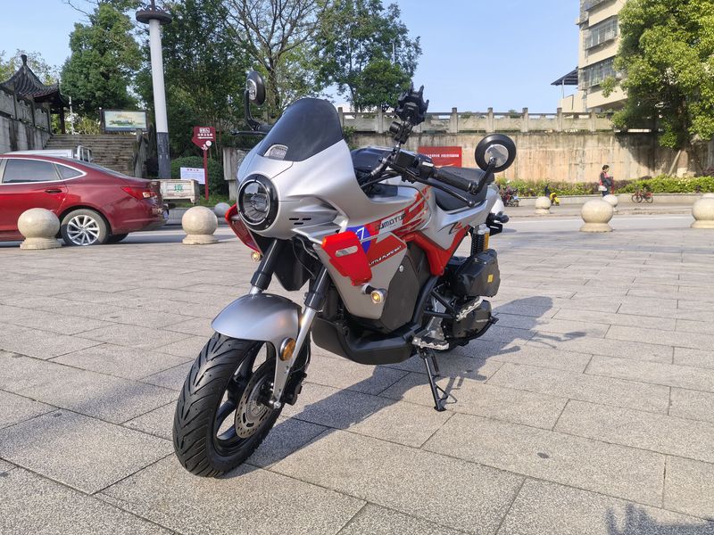 二手QJMOTOR小飞侠