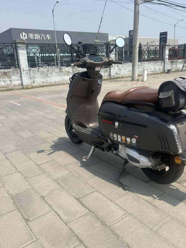 二手维多利亚Sixties 250Si