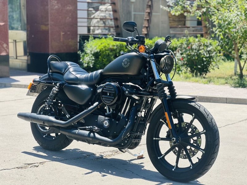 二手哈雷戴维森Iron883 硬汉