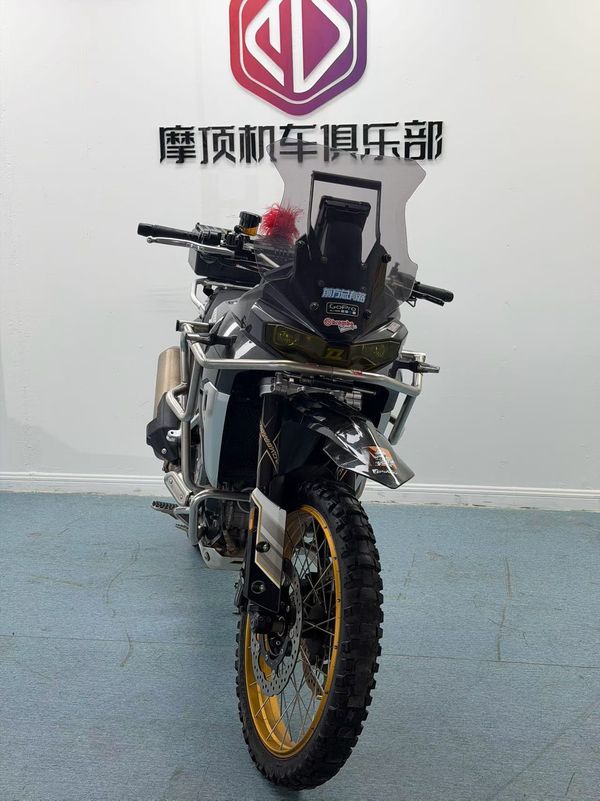 二手凯越800X