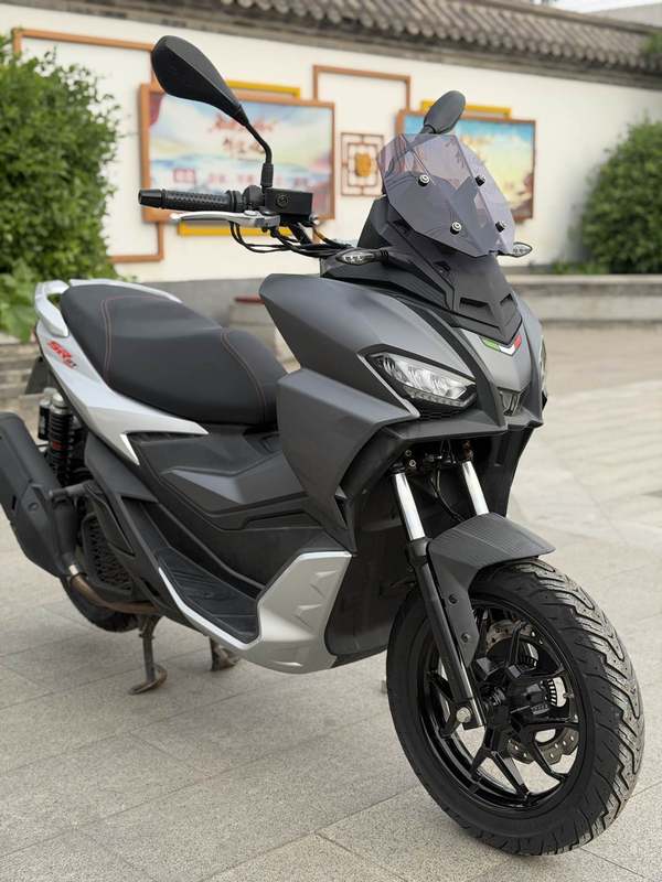 二手阿普利亚SR GT 200