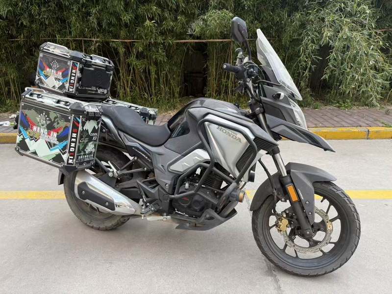 二手五羊本田猛鸷 CB190X