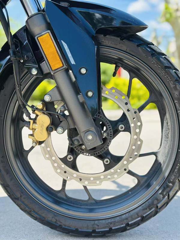 二手五羊本田猛鸷 CB190X