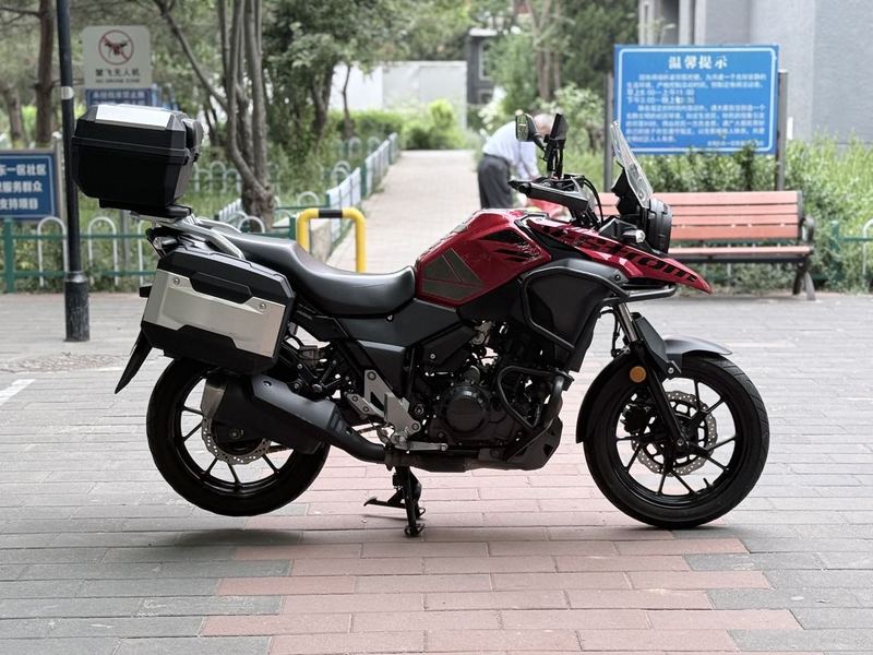 二手豪爵铃木DL250