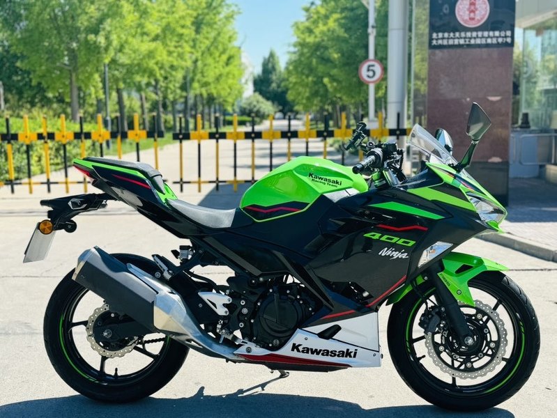 二手川崎Ninja 400