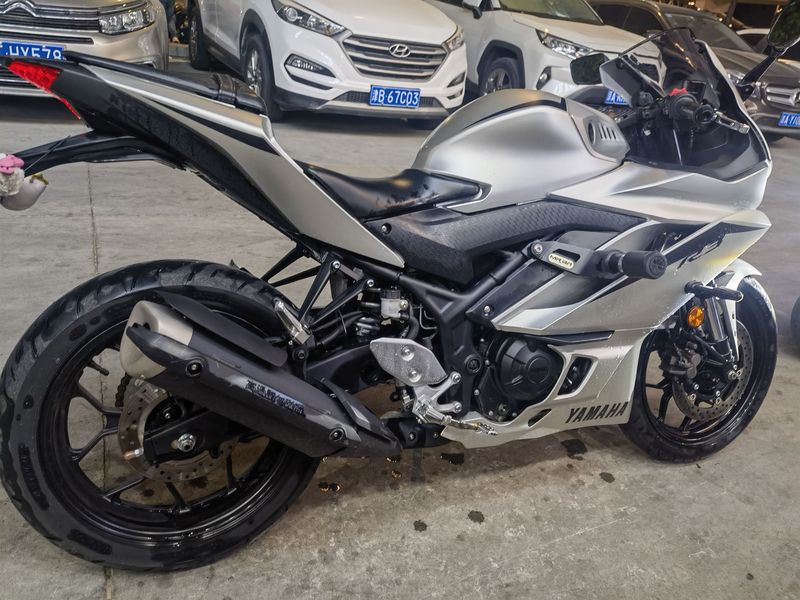 二手雅马哈YZF-R3