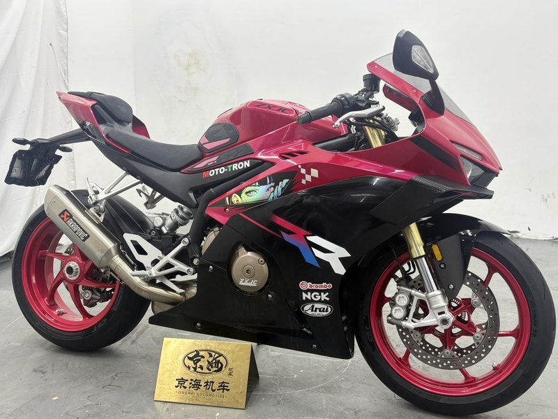 二手张雪机车500RR