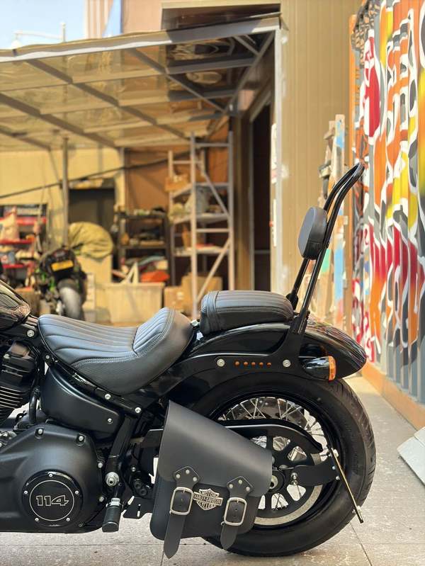 二手哈雷戴维森街霸 Street Bob