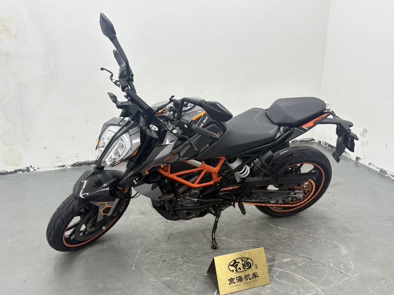 二手KTMR2R390 Duke