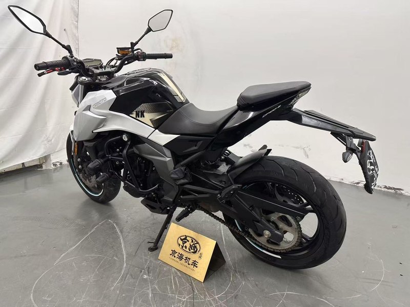 二手春风400NK