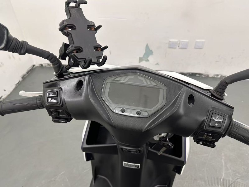 二手QJMOTOR鸿125