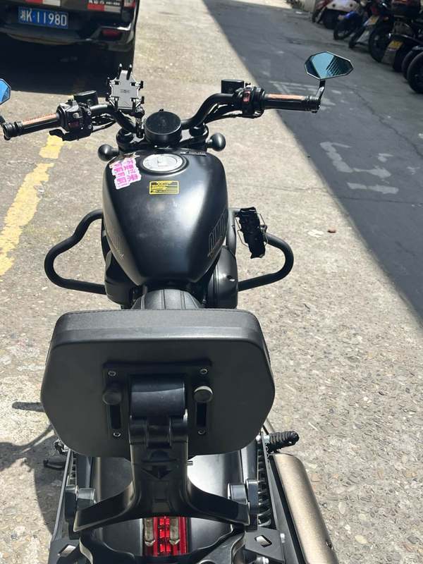 二手QJMOTOR闪300