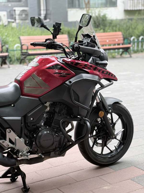 二手豪爵铃木DL250