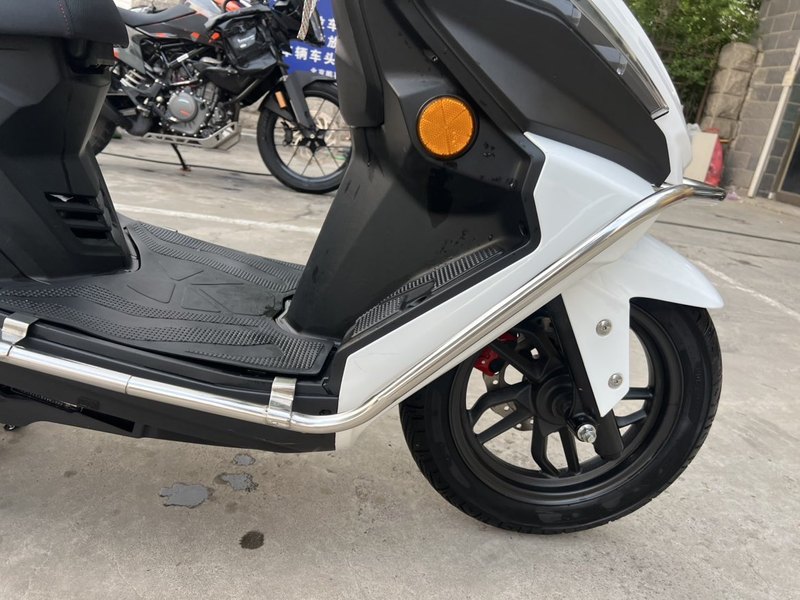 二手豪爵USR125 