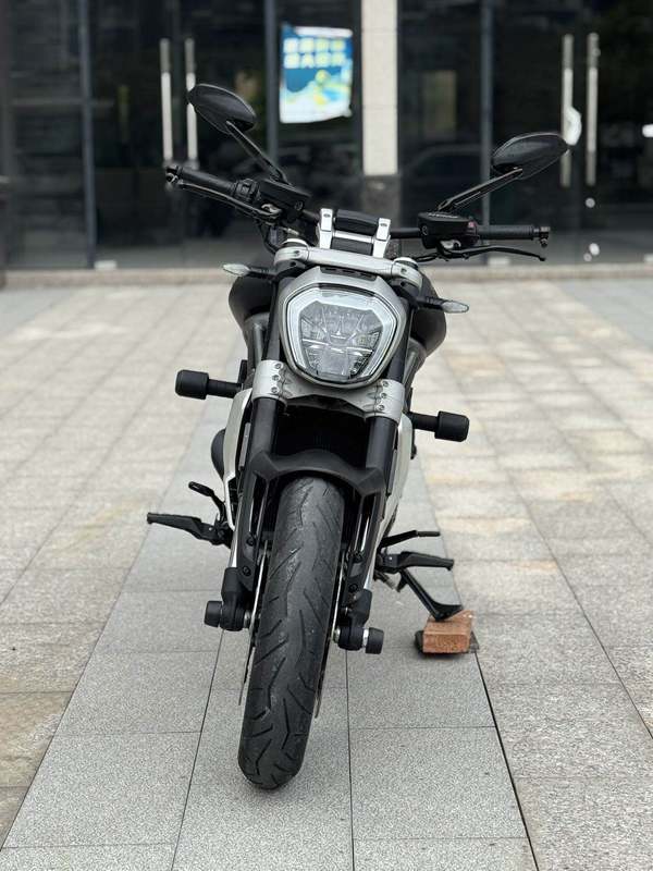 二手杜卡迪Diavel 