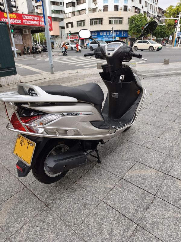 二手新大洲本田EX125