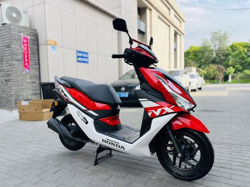 二手五羊本田NX125