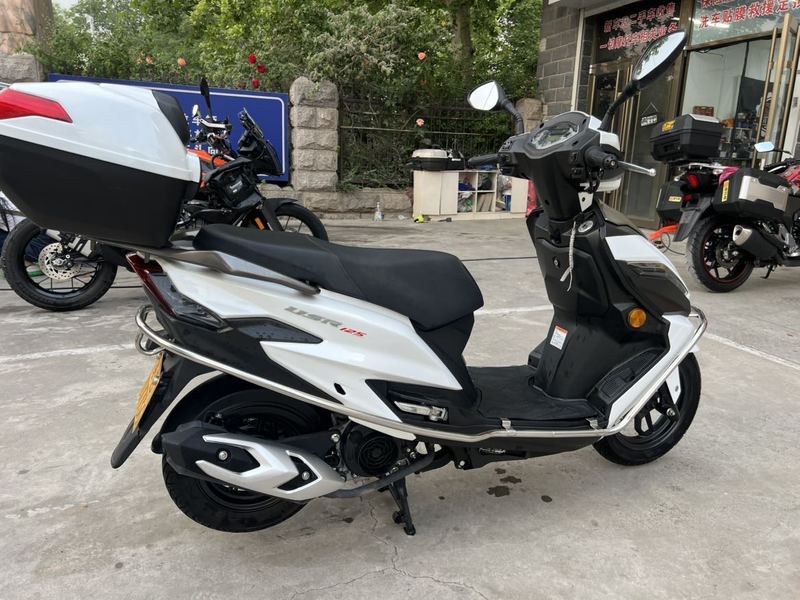 二手豪爵USR125 