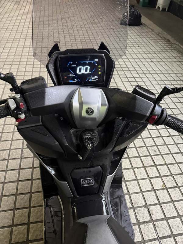 二手无极SR250GT
