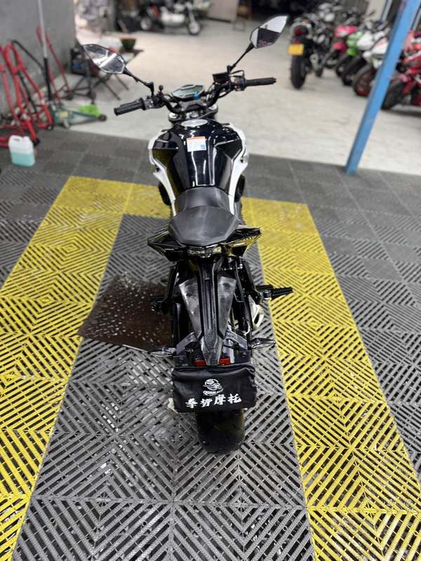 二手春风400NK