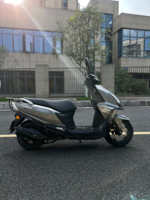 二手望雅摩托牌WY125T-16C