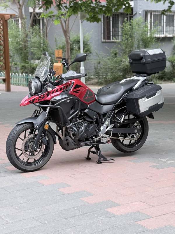 二手豪爵铃木DL250