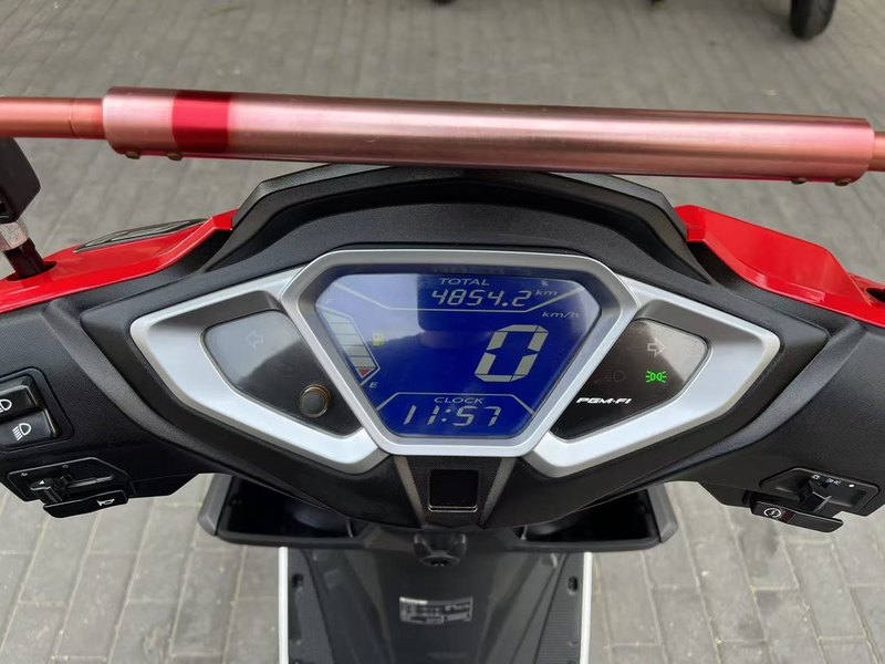 二手五羊本田NX125