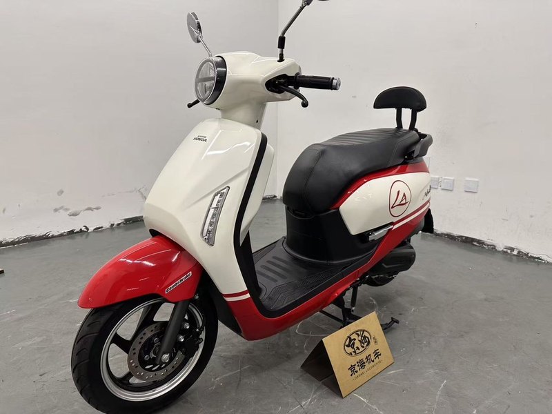 二手新大洲本田NS125LA