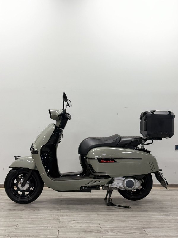 二手维多利亚Sixties 300i