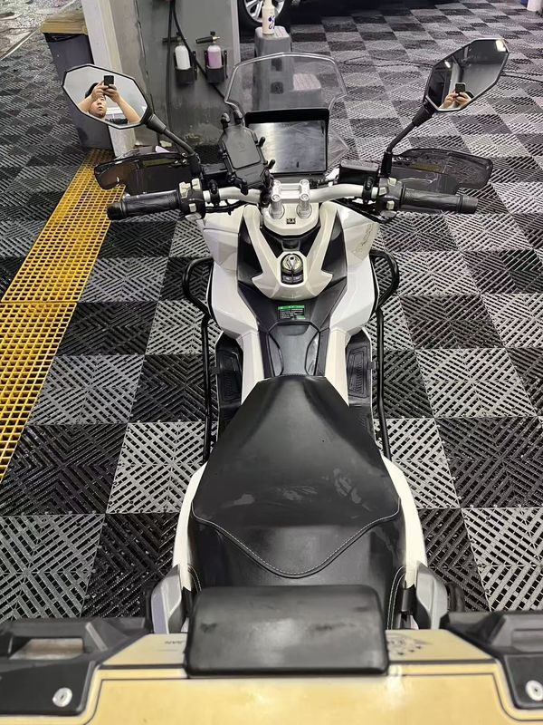 二手布雷斯通极宙 ADV150