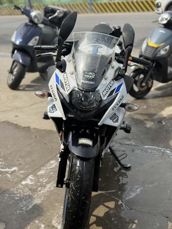 二手豪爵铃木GSX250R