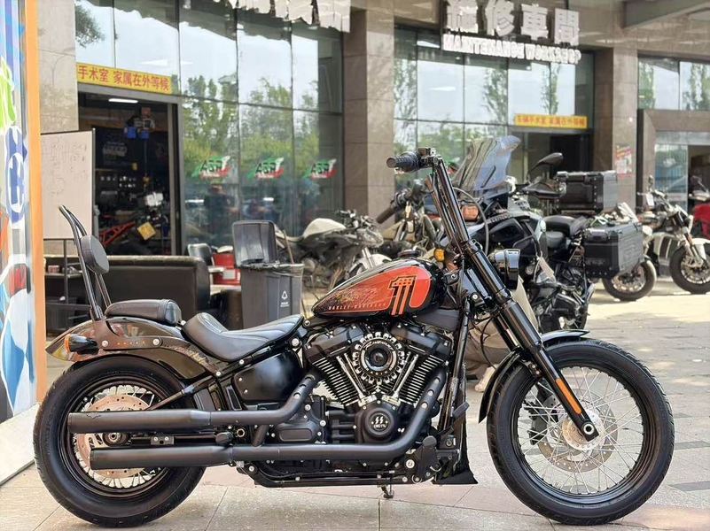二手哈雷戴维森街霸 Street Bob