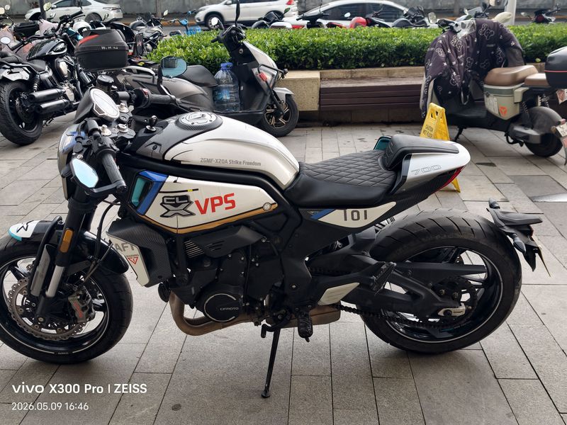 二手春风700CL-X
